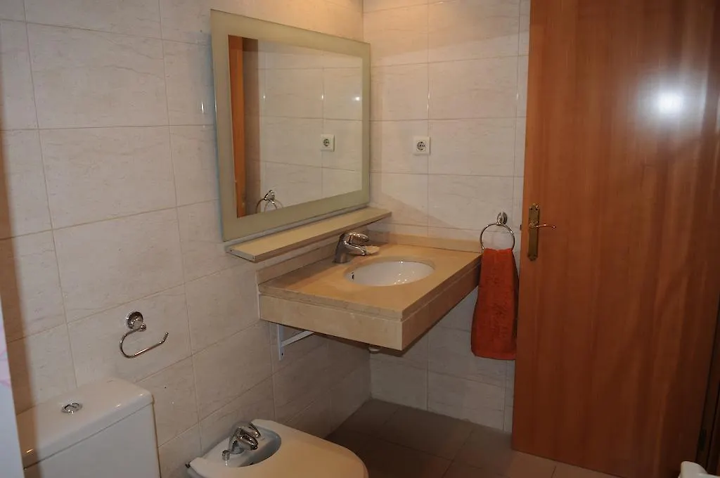 New & Sunny Apartment Barcelona 0*,